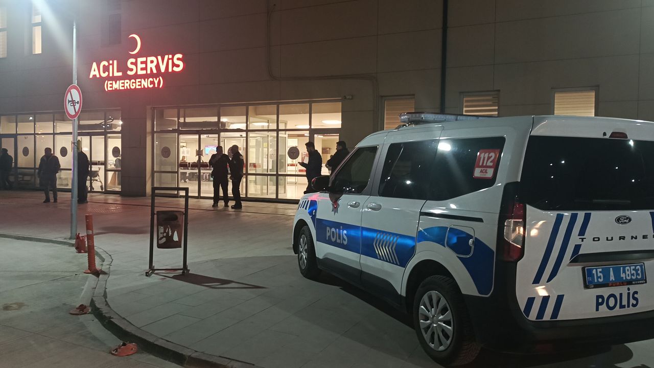 Plakasını kapattığı motosikletiyle polisten kaçarken kaza yapan sürücü öldü