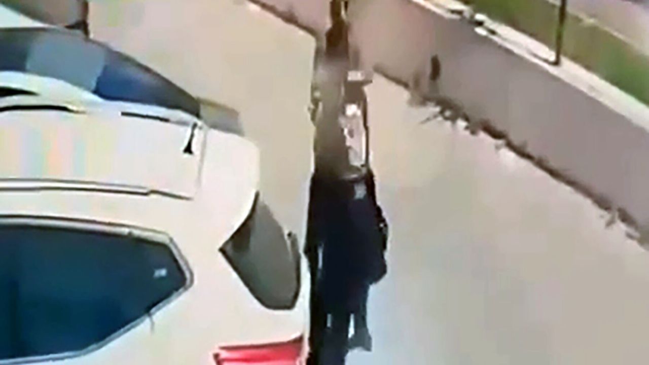 Bıçakla yaraladığı kadına ilkokuldan beri platonik aşk besle