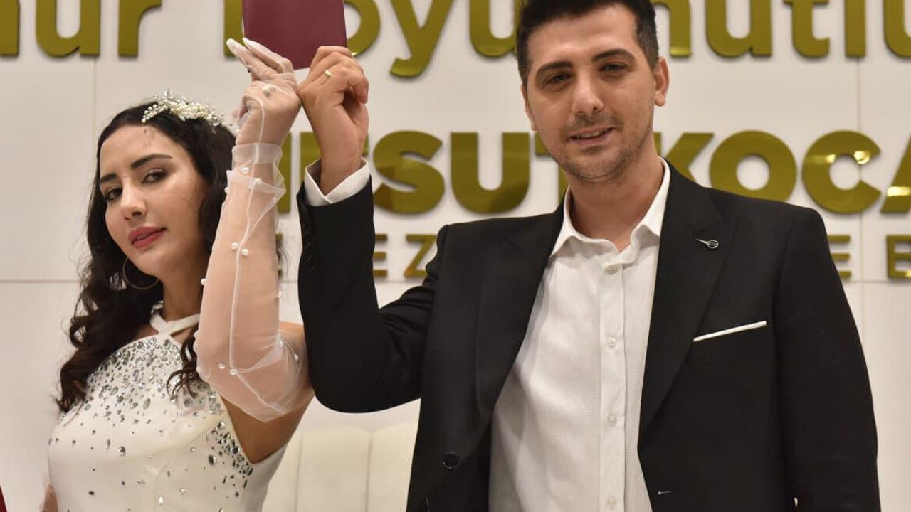 Kepez'in nikah salonlarında 06.06.2026 yoğunluğu