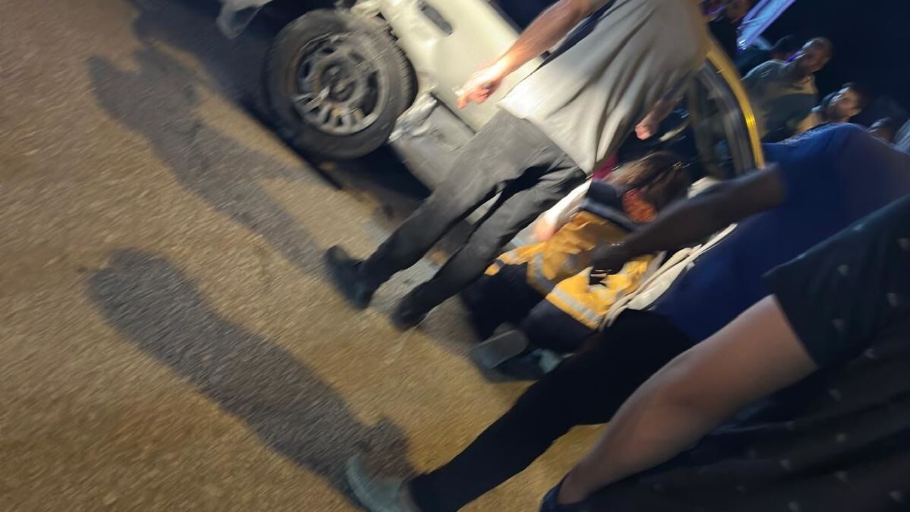 Osmaniye'de iki otomobil çarpıştı; 3 yaralı