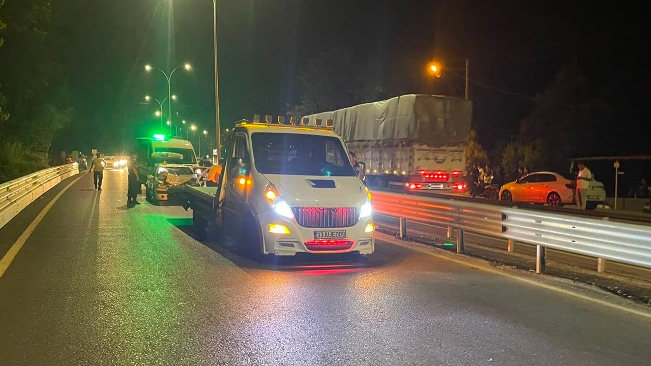 Otomobilin çarptığı kadın yaşamını yitirdi