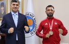 Akdenizli Milli Sporcu Hatip Emlek, Kick Boks’ta Dünya Şampiyonası Yolcusu!