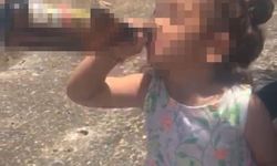 3 yaşındaki kızına içki içirdiği iddia edilen kadın gözaltına alındı