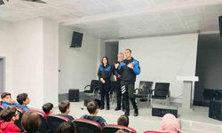 Adana’da öğrencilere akran zorbalığı eğitimi