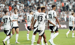 Beşiktaş’ta Sıcak Gelişmeler İki Yıldız Futbolcu Ayrılmak İstiyor!