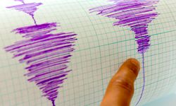 SON DAKİKA: İstanbul Marmara Denizi'nde Peş Peşe 6 Deprem meydana geldi ! Artçılar devam ediyor..
