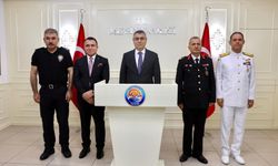 Mersin Valisi Toros: “Sokaklarımız Huzur, Dijitalde Tetikteyiz!”