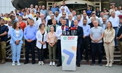 Başkan Seçer'den Manisa'da tedavi gören Ferdi Zeyrek'e destek ziyareti