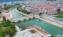 Tokat’tan 65 Yaş Üstüne Ücretsiz Kuaför Hizmeti - Gülbaharhatun ve Behzat BELMEK’te Başladı