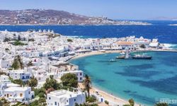 Yunanistan, Santorini ve Mikonos’ta Cruise Yolcularından 20 Avro Vergi Almaya Başladı: Turizm Baskısına Çözüm