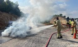 Erdemli’de Seyir Halindeki Araç Alev Aldı