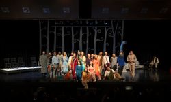 Mersin Şehir Tiyatrosu 25. Sezonuna ‘Bahar Noktası’yla Masalsı Bir Başlangıç Yaptı