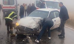 Çorum'da yoğun siste zincirleme kaza; 5 yaralı