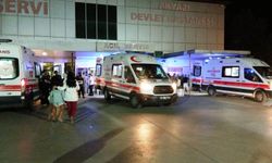 Sakarya'da hafif ticari araçlar çarpıştı: 1 ölü, 2 yaralı