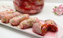 Kış Sofralarına Yeni Bir Dokunuş: “Lahana Sarması Turşusu” İlgi Çekiyor!