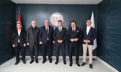 Ahmet Selçuk İlkan'dan Hatay İl Milli Eğitim Müdürlüğüne ziyaret