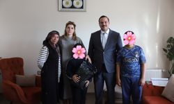 Altınözü Kaymakamı yetim çocukları ziyaret etti