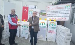 Hatay'da çiftçilere Akdeniz meyve sineği tuzakları dağıtıldı
