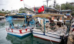Mersin'de Küçük ölçekli balıkçılara destek