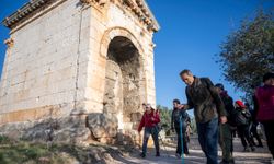 Tarihi Kilikya Yolu doğa ve tarih tutkunlarını buluşturmaya devam ediyor