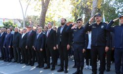 Yüzbaşı Aker ve silah arkadaşları Kemer'de anıldı