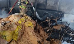 Binanın çatı katında çıkan yangın söndürüldü