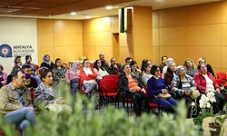 Büyükşehir Belediyesi'nden orkide bakımı eğitimi