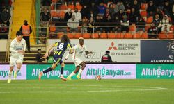 Corendon Alanyaspor - Fenerbahçe: 2-3