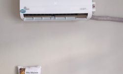 Düğünde gelin ve damada takı yerine klima hediye etti