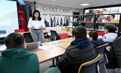 Gençler ve aileler akran zorbalığı konusunda farkındalık kazanıyor