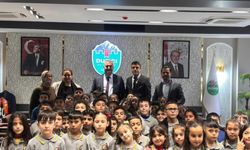 Minik öğrenciler yerel yönetim süreçlerini öğrendi