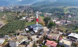 Osmaniye'de depremde yıkılan Çardak Köyü Camii yeniden ibadete açıldı