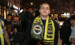 Sarı-lacivertli taraftarlar Antalya'da sokağa döküldü