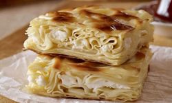 Su Böreği Açarken Yufka Neden Dağılıyor? Evde Deneyenlerin En Çok Takıldığı Noktalar