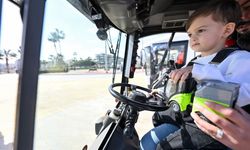 Mersin'de 3 yaşındaki Ayaz'ın hayalini gerçekleştirdi