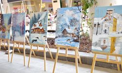 Antalya'da AVM'de kış manzaraları