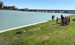 Antalya'da baskı yapıldığı ileri süren belediye işçisi Boğaçayı'na atladı