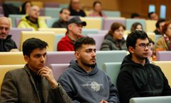 Bülent Ecevit Kültür Merkezi'nde 'Arkeolojik Su Altı Keşifleri' konferansı