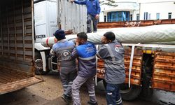 Büyükşehir'den hortum ve fırtınadan zarar gören üreticiye sera naylonu desteği