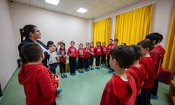 Çocuk kampüsünde atölyeler dolu dolu geçiyor