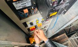 Falezlerdeki kaçak baraka ve asansörü mühürlendi