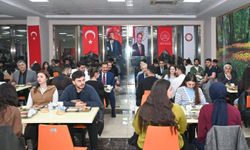 Hatay Valisi Masatlı, öğrencilerle iftar sofrasında buluştu