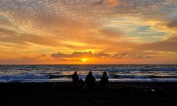 Hatay'da güneşin batışı görsel şölene dönüştü