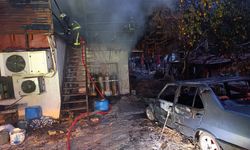 İşletmede yangın çıktı, alevler otomobile de sıçradı