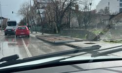 Isparta'da sağanak ve fırtına hasara neden oldu