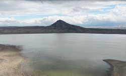 Karataş Gölü'nde su seviyesi yükseldi
