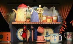 Mersin'de 50 bin çocuk tiyatro ile buluştu