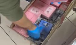 Mersin'de kaçak parfüm operasyonu