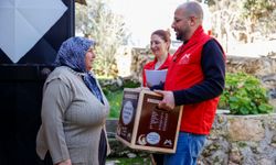 Mersin'de ramazan dayanışma paketi dağıtımları başladı