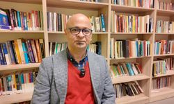 'Nihilist penguen'e kendi yalnızlığımızı yükledik'